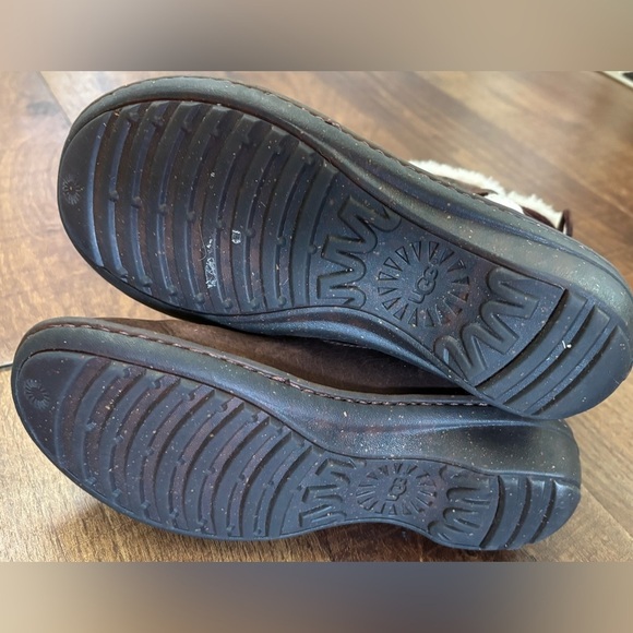 UGG akadia Womens leather boots shearling lining Sz 7 - Picture 9 of 12